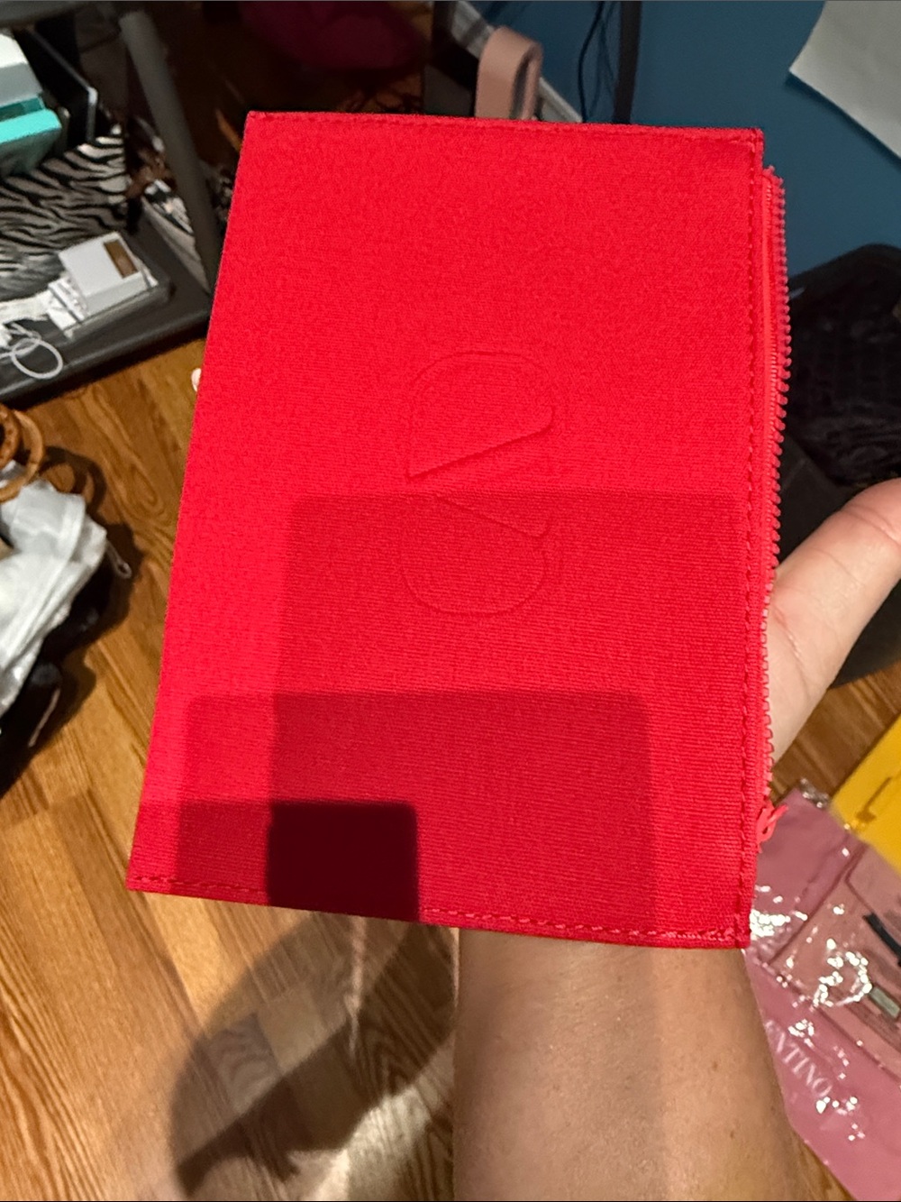 NWT in the wrapper Valentino Red Zipper pouch - Picture 2 of 5